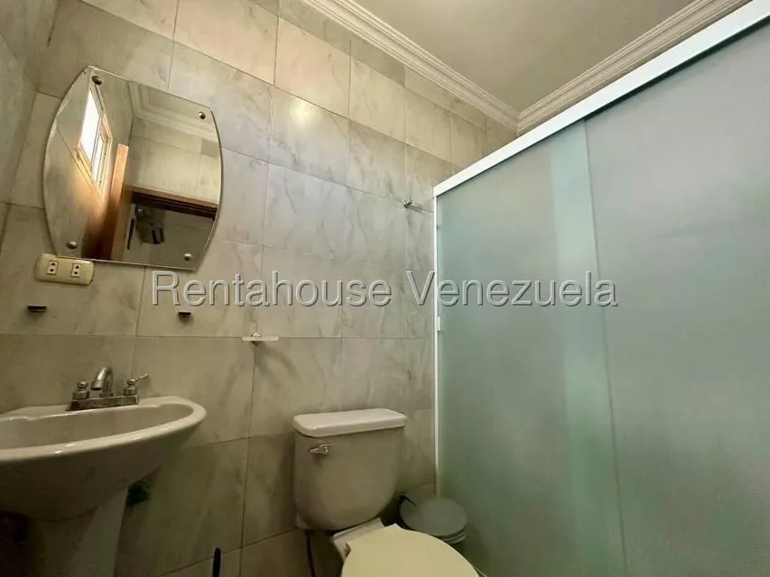Casa (Duplex) en Venta en Punto Fijo, Falcon - 22