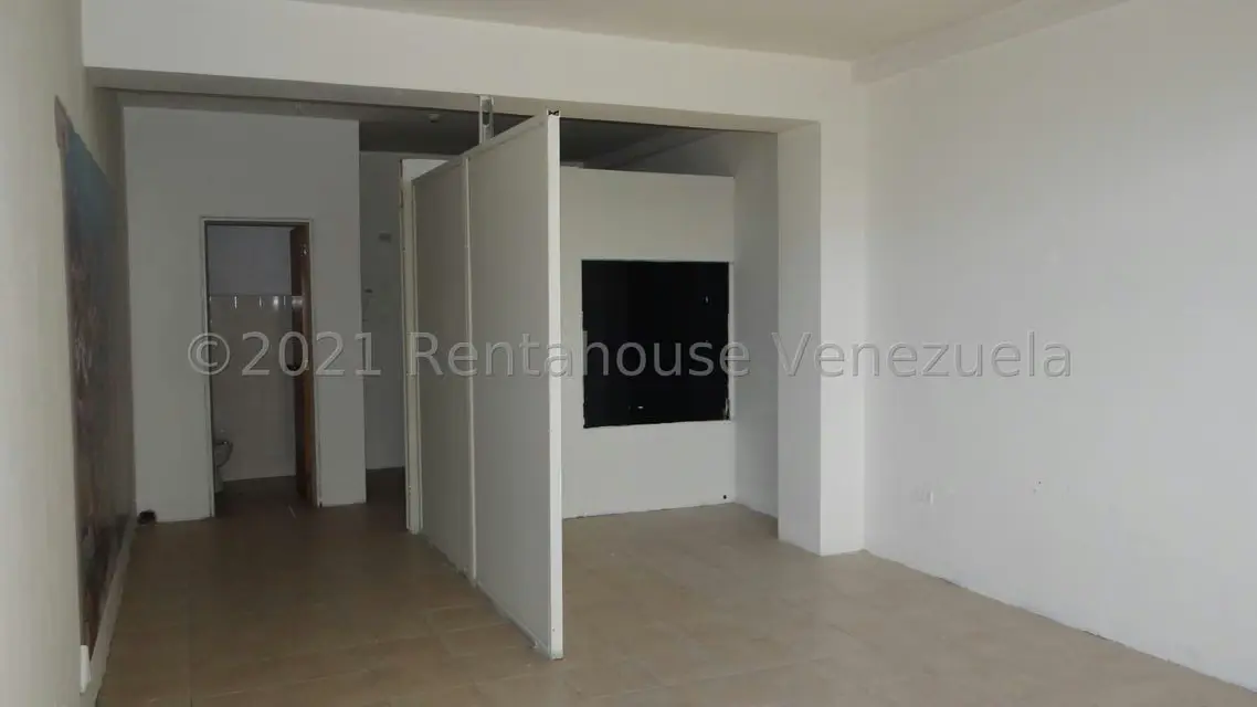 Comercial (Edificio) en Venta en Municipio Guaicaipuro, Miranda - 29