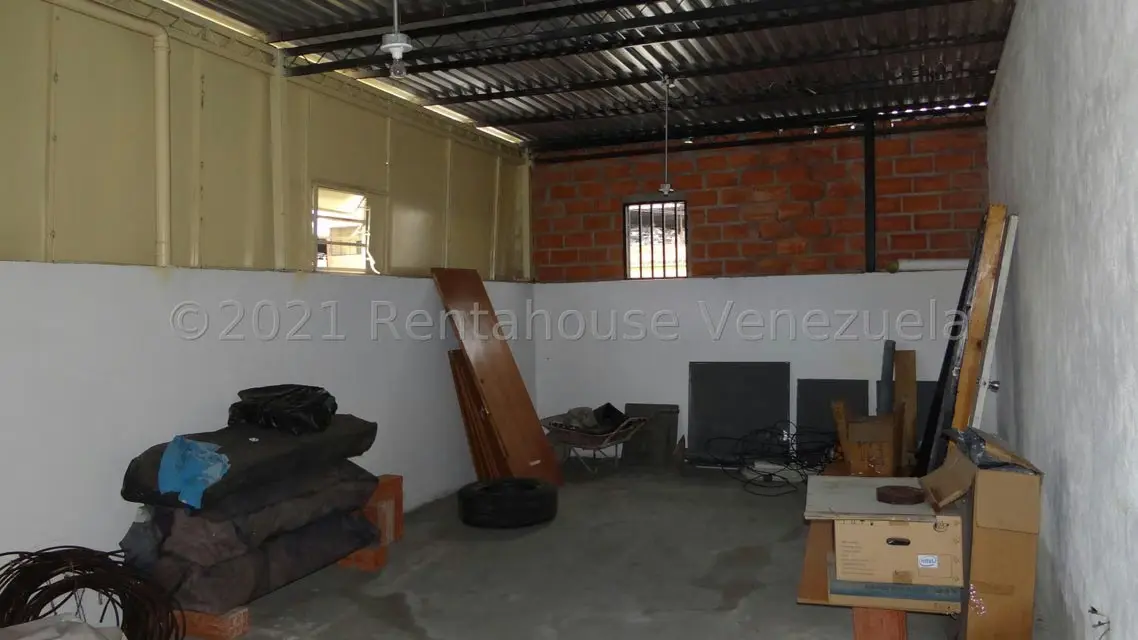 Comercial (Edificio) en Venta en Municipio Guaicaipuro, Miranda - 40