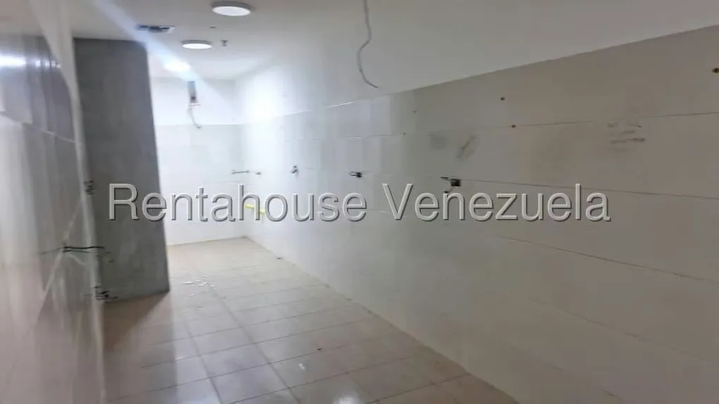 Local Comercial en Venta en Lomas de La Lagunita, Distrito Metropolitano - 4