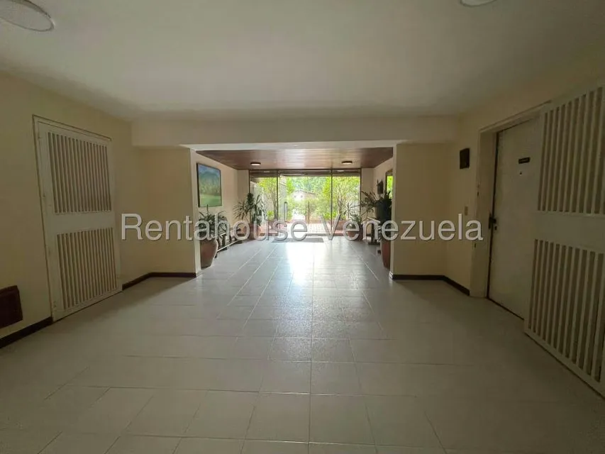 Apartamento (1 Nivel) en Venta en La Lagunita Country Club, Distrito Metropolitano - 9