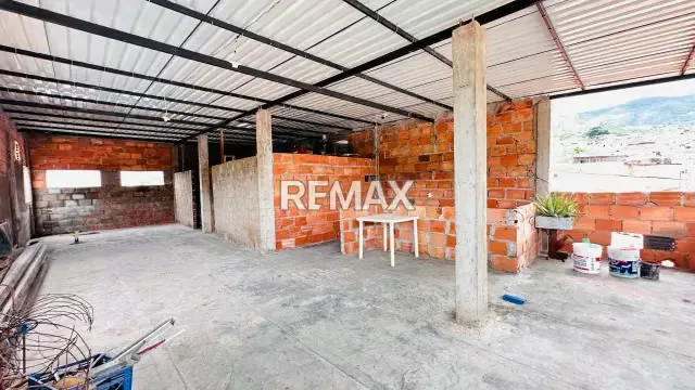 Se vende, apartamento en obra negra. Ubicación: Táriba municipio Cardenas. subiendo del banco Sofitasa. - 4