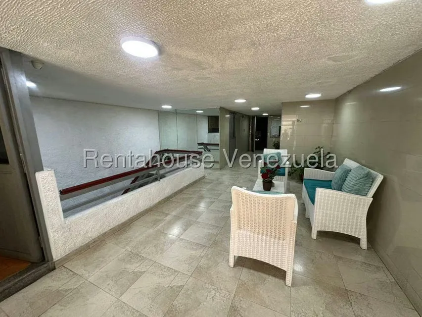 Apartamento (1 Nivel) en Venta en El Paraiso, Distrito Metropolitano - 2
