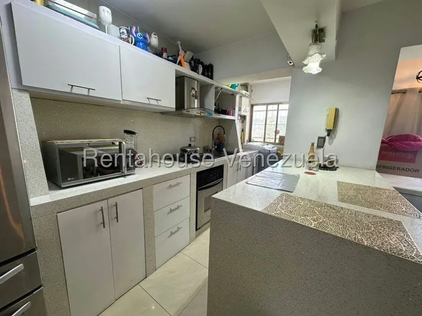 Apartamento (1 Nivel) en Venta en El Paraiso, Distrito Metropolitano - 8