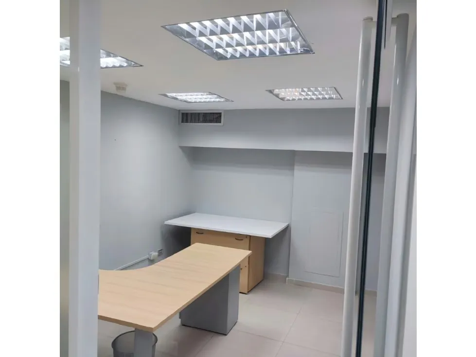 Se alquila oficina 180m2 La Lagunita 4632 - 6