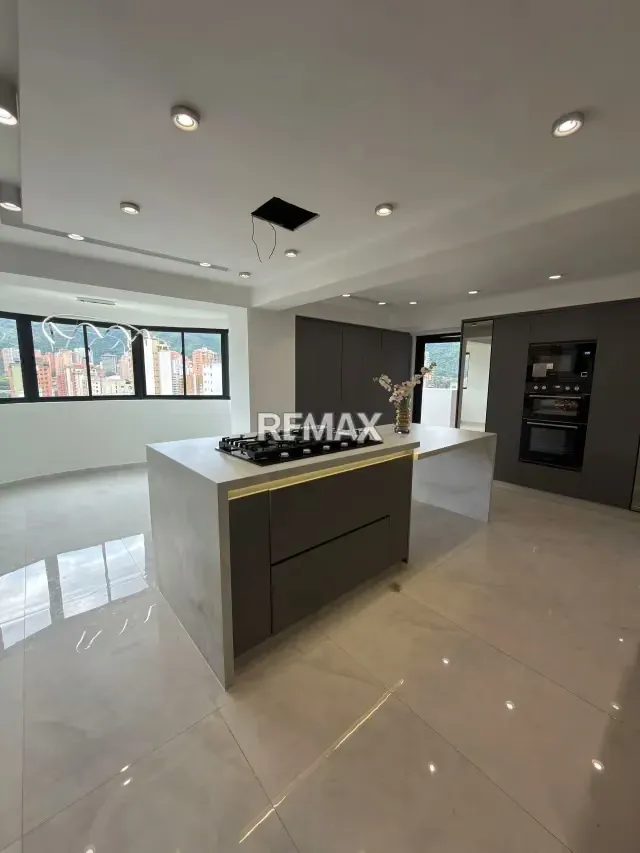 Se alquiler hermoso penthouse en la Trigaleña Baja - 14