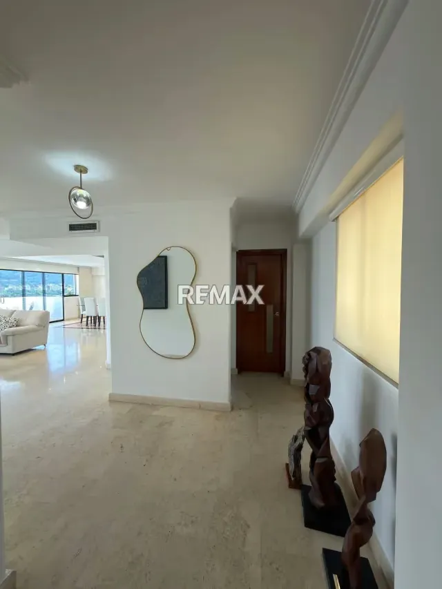 Se alquiler hermoso penthouse en la Trigaleña Baja - 3
