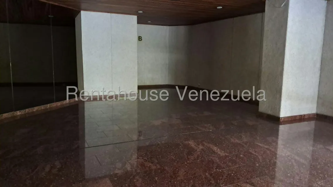 Apartamento (1 Nivel) en Venta en Los Chorros, Distrito Metropolitano - 14