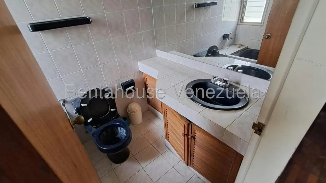 Apartamento (1 Nivel) en Venta en Los Chorros, Distrito Metropolitano - 23