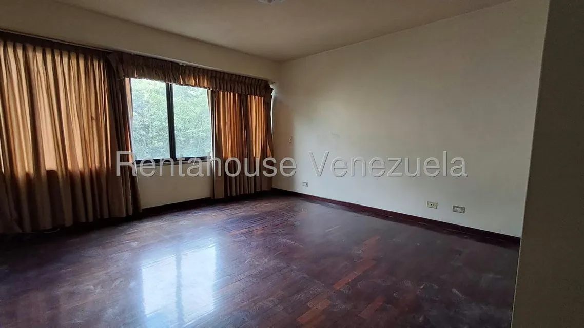 Apartamento (1 Nivel) en Venta en Los Chorros, Distrito Metropolitano - 30