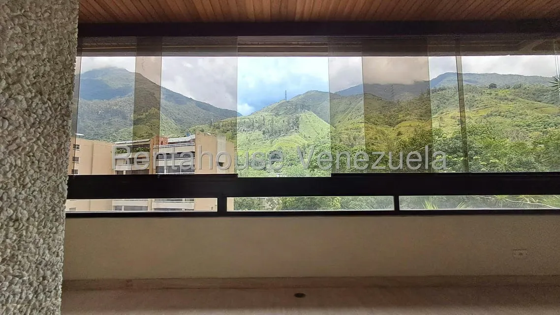 Apartamento (1 Nivel) en Venta en Los Chorros, Distrito Metropolitano - 41