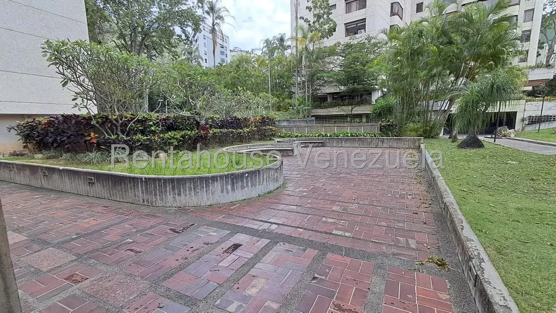 Apartamento (1 Nivel) en Venta en Los Chorros, Distrito Metropolitano - 6