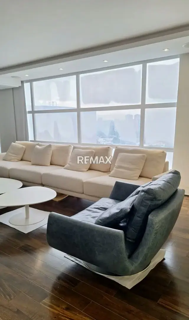 ALQUILO MAJESTUOSO APARTAMENTO TIPO PENT HOUSE EN AV. EL MILAGRO CON URBANIZACION LA LAGO