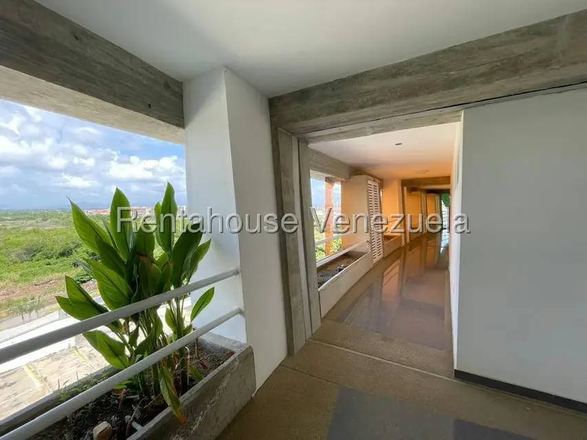 Apartamento (1 Nivel) en Venta en Agua Sal, Miranda - 11