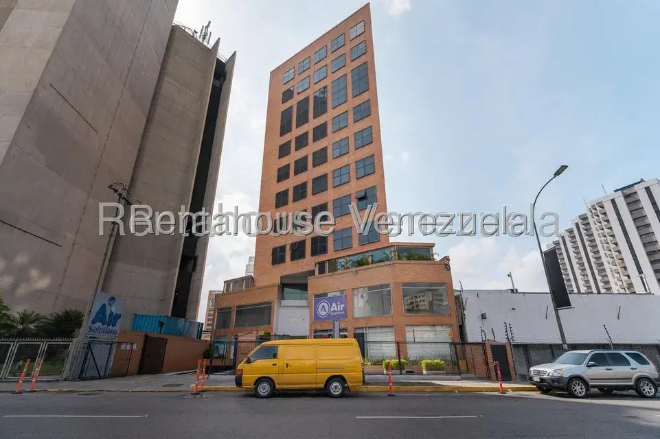 Local Comercial en Venta en El Rosal, Distrito Metropolitano