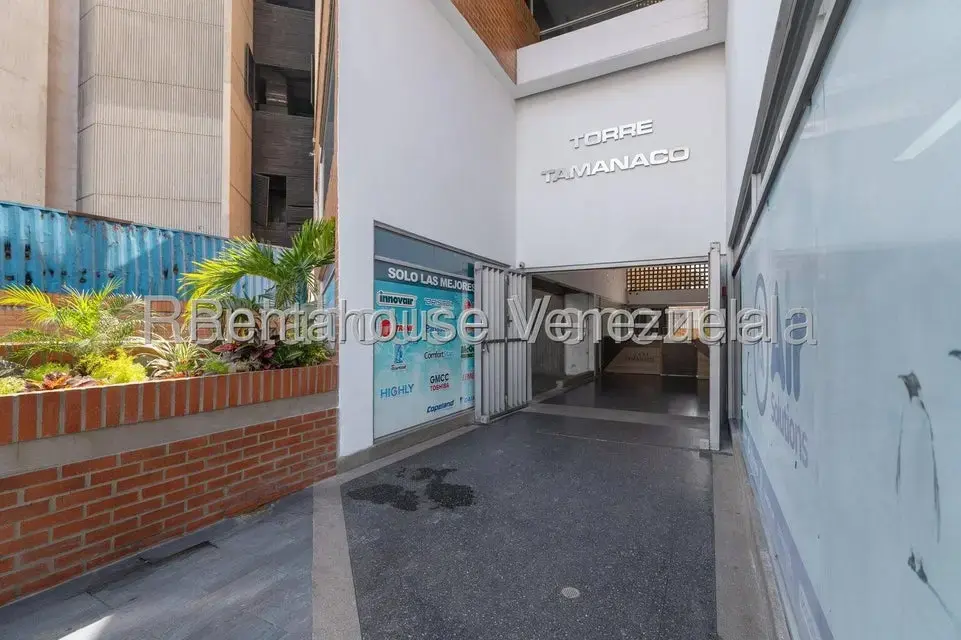Local Comercial en Venta en El Rosal, Distrito Metropolitano - 2