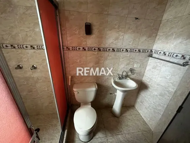 Apartamento en venta, Urbanización Simón Bolívar, Los Teques - 11