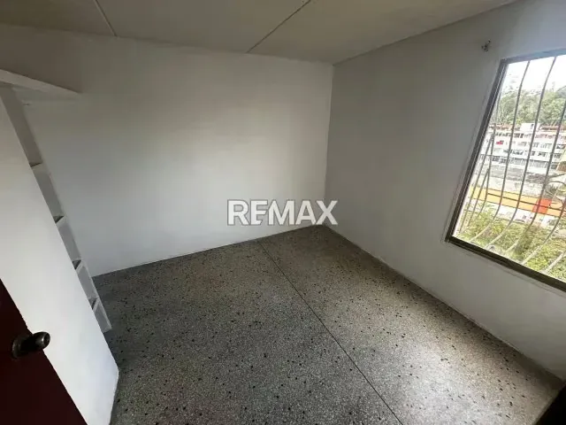 Apartamento en venta, Urbanización Simón Bolívar, Los Teques - 8
