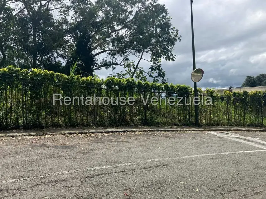 Terreno (Residencial) en Venta en La Lagunita Country Club, Distrito Metropolitano - 3
