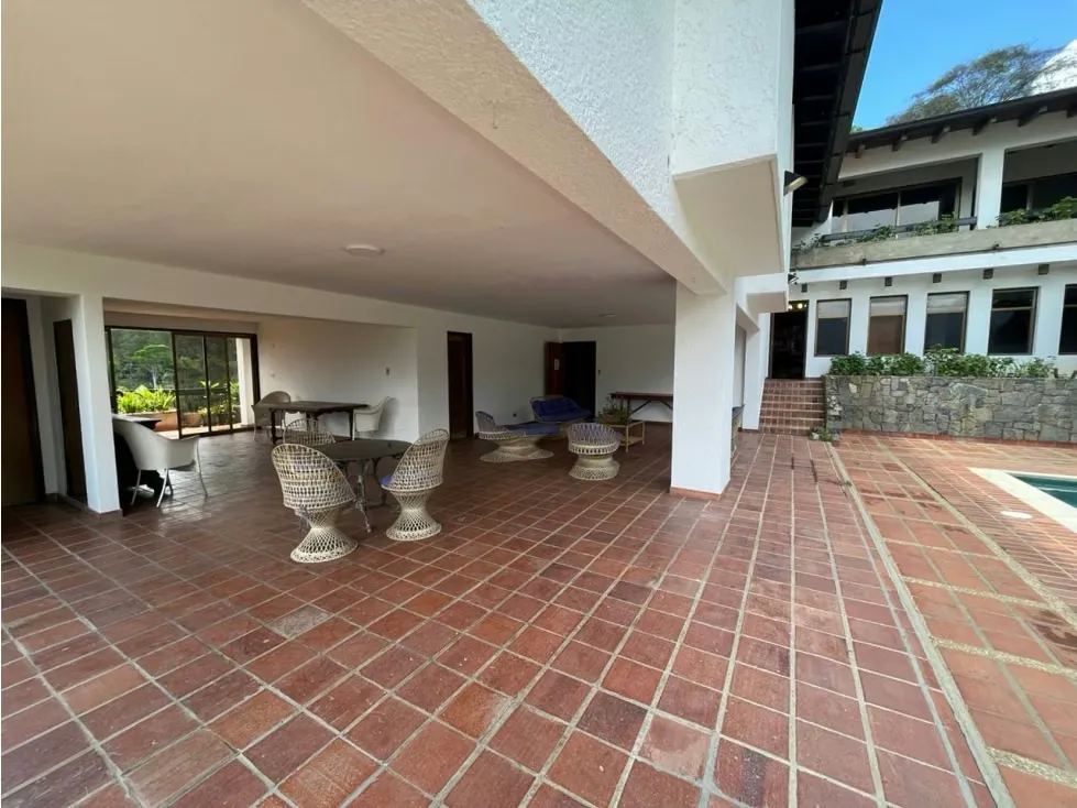 Se vende casa 900m2 Cerro Verde 0085 - 10