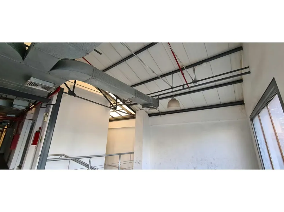 Alquilo local 600m2 La Hoyada 5063 - 8