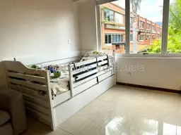 View 10