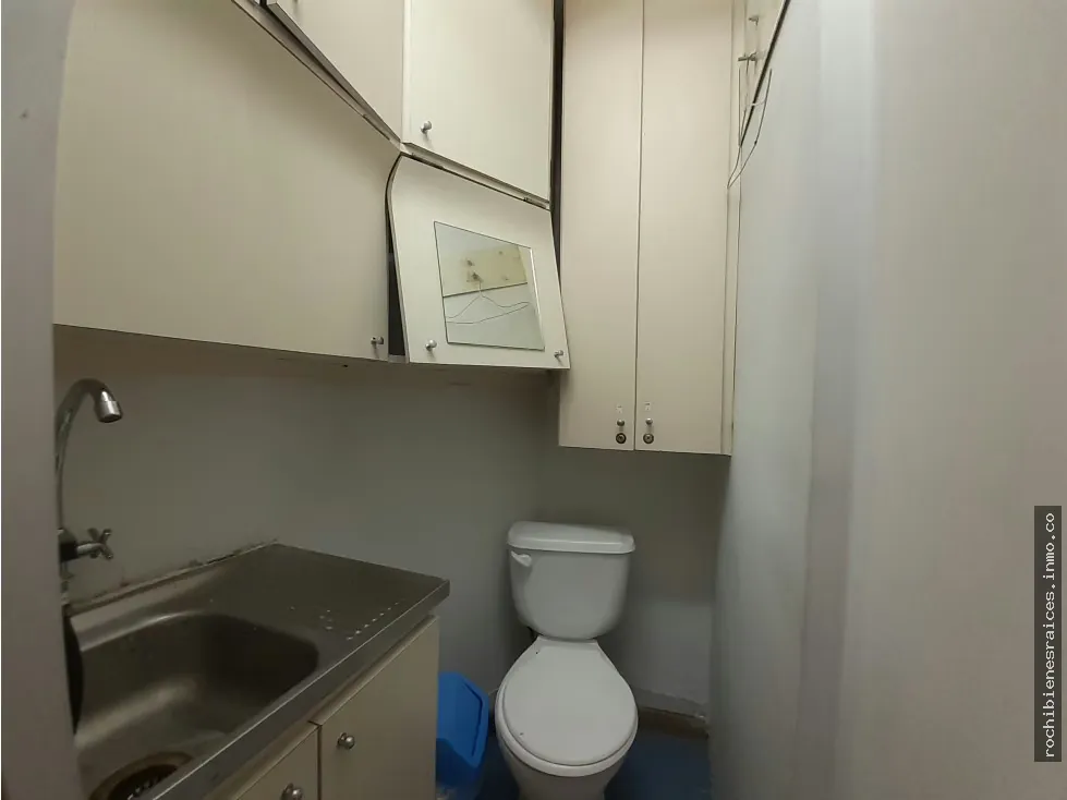 MONTALBAN, CENTRO MEDICO EN VENTA - 39