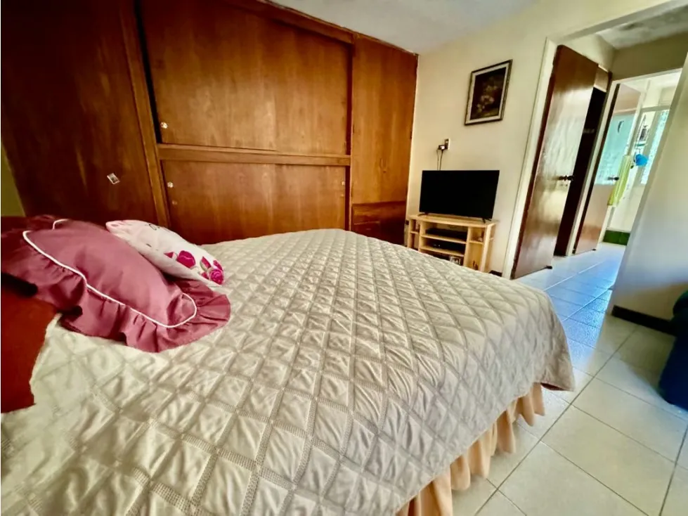 Se vende casa 1.450m2 9h/10b/9p Prados del Este - 33