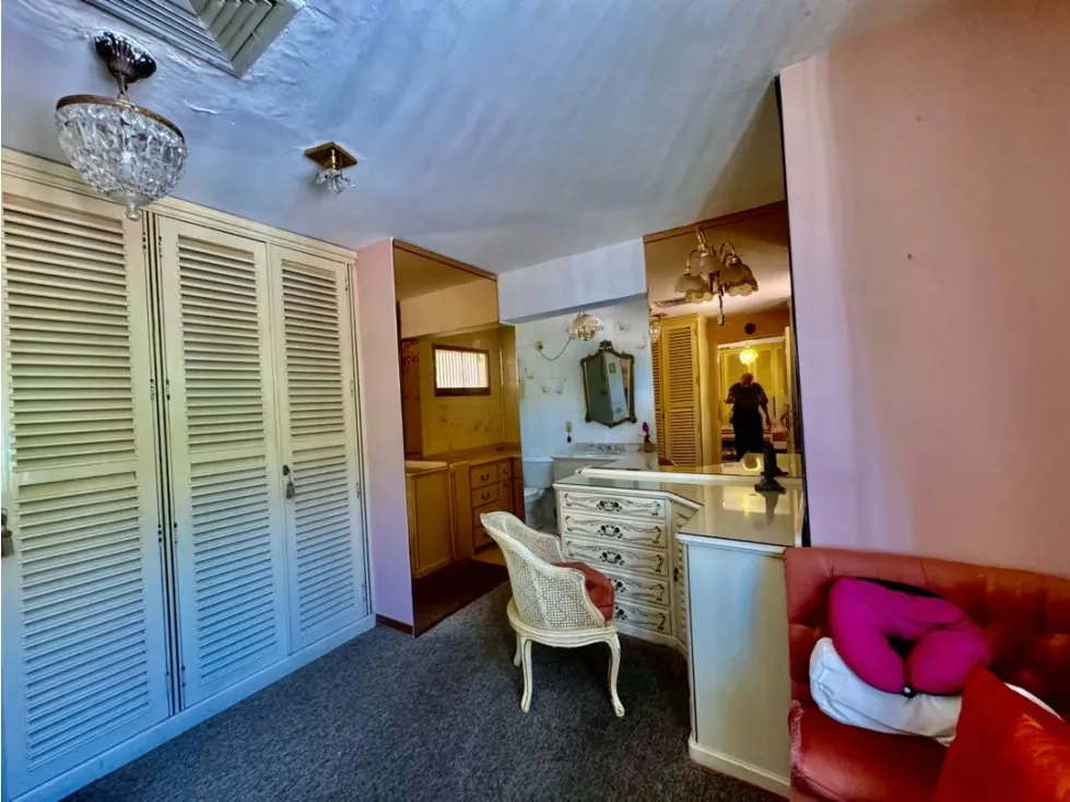 Se vende casa 1.450m2 9h/10b/9p Prados del Este - 71