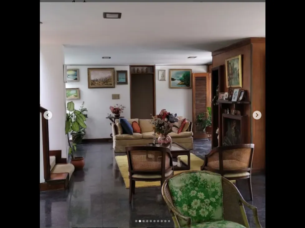 Se vende oportunidad casa 1343,18m2 terreno.Lomas de la Trinidad 3812 - 15