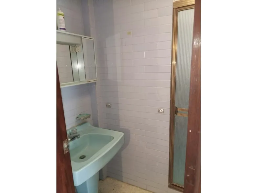Se vende oportunidad casa 1343,18m2 terreno.Lomas de la Trinidad 3812 - 21
