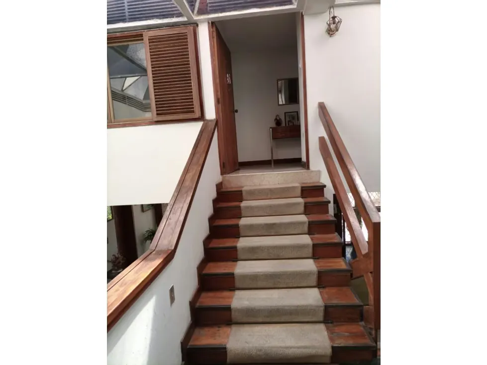 Se vende oportunidad casa 1343,18m2 terreno.Lomas de la Trinidad 3812 - 25