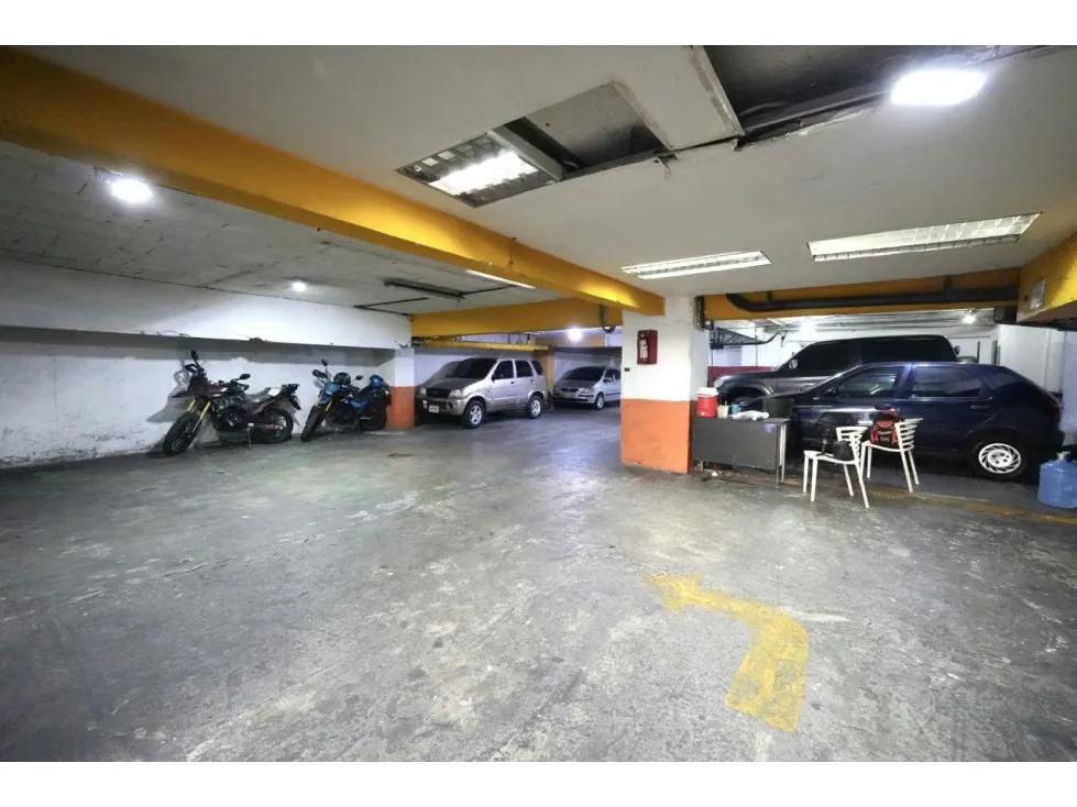 Vendo local comercial 500m2 Chacao 4057 - 7