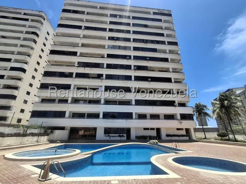 Apartamento (1 Nivel) en Venta en Porlamar, Nueva Esparta