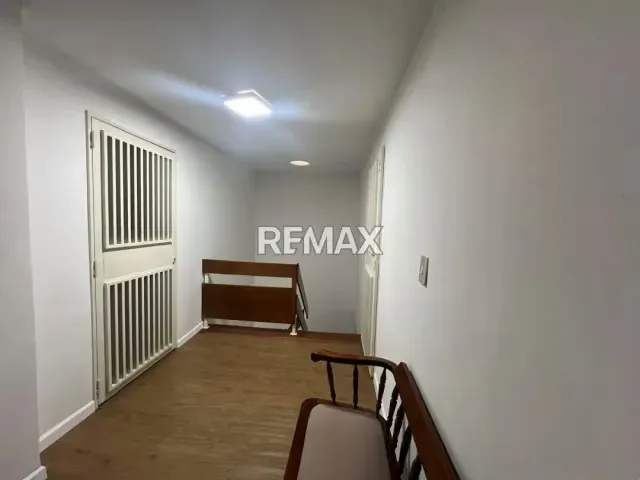 Alquiler de Espacio Corporativo de 100 m² con Aislamiento Acústico en Chuao 26-73 - 12