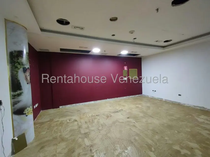 Local Comercial en Alquiler en Colinas de Valle Arriba, Distrito Metropolitano - 9