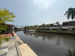 View 28