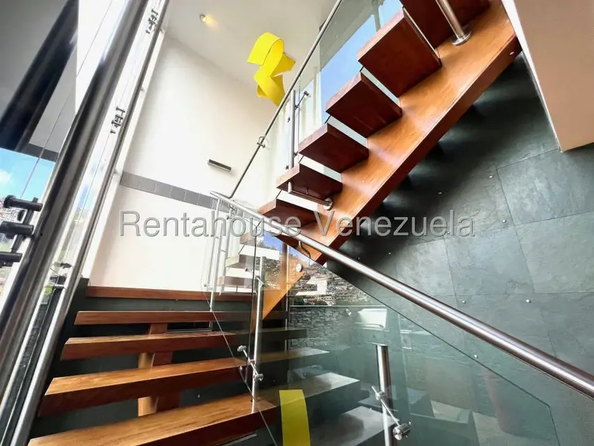 Apartamento (Duplex) en Venta en La Lagunita Country Club, Distrito Metropolitano - 4
