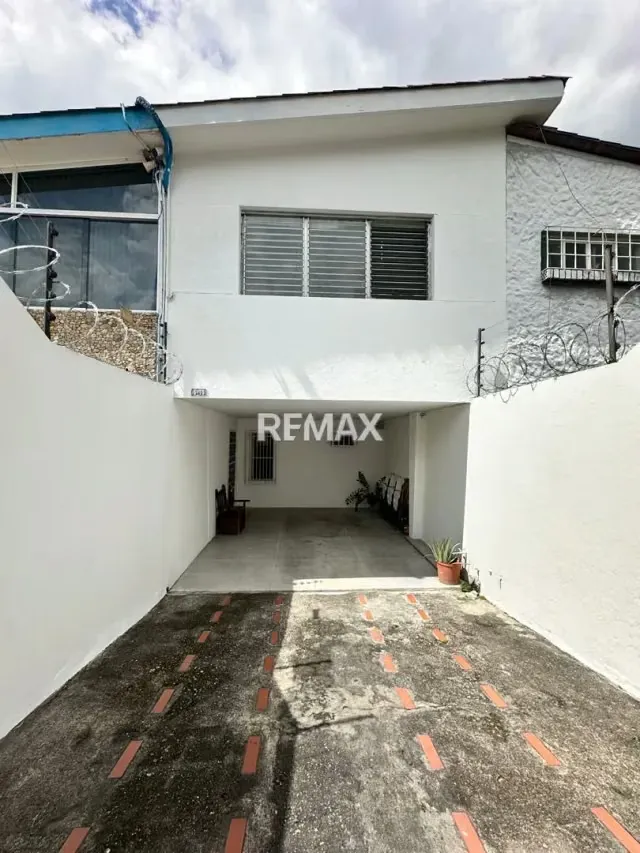 CASA DOBLE PROPÓSITO EN VENTA - 17