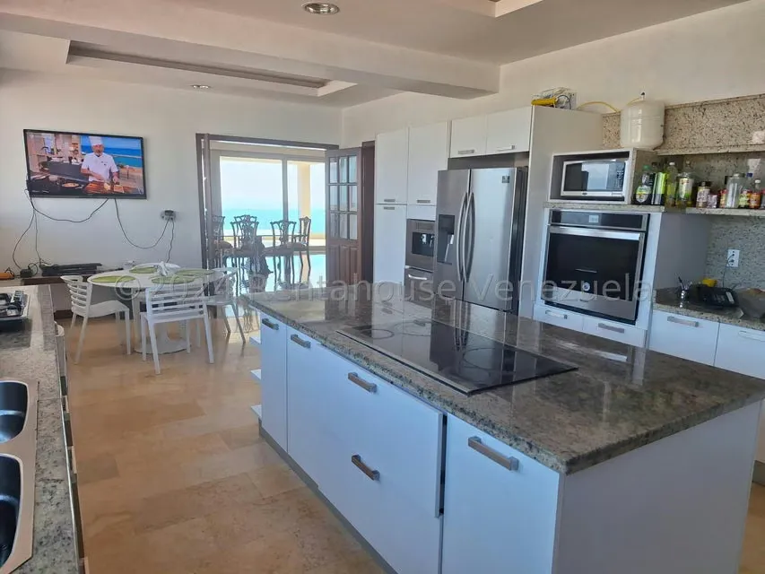 Casa (Multipes Niveles) en Venta en Alto Hatillo, Distrito Metropolitano - 20