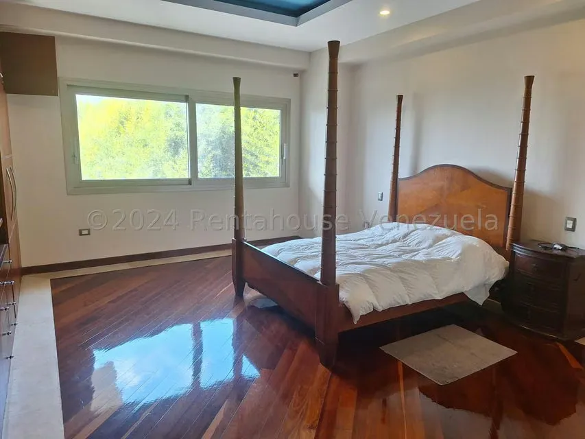 Casa (Multipes Niveles) en Venta en Alto Hatillo, Distrito Metropolitano - 33
