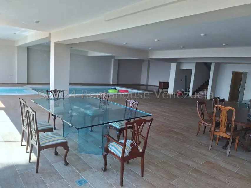 Casa (Multipes Niveles) en Venta en Alto Hatillo, Distrito Metropolitano - 36