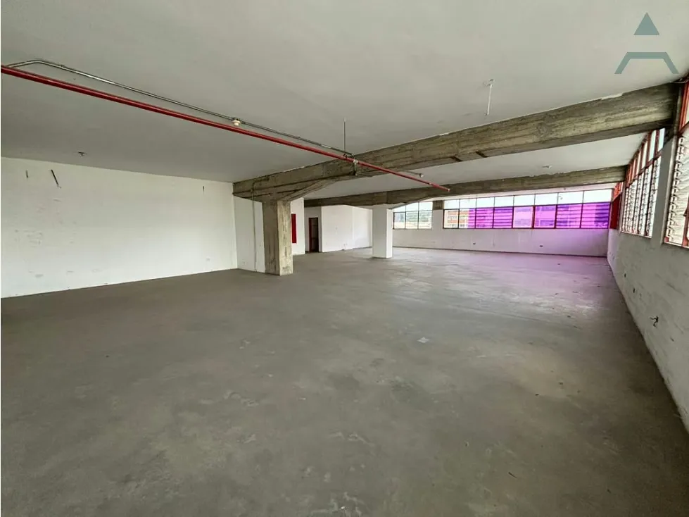 Se Alquila Deposito 400m² Palo Verde