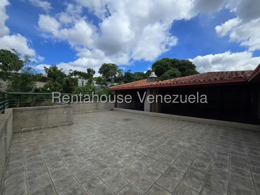 Apartamento (Duplex) en Venta en Cumbres de Curumo, Distrito Metropolitano - 34