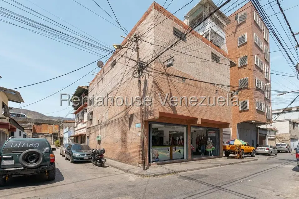 Local Comercial en Alquiler en Parroquia Santa Rosalia, Distrito Metropolitano