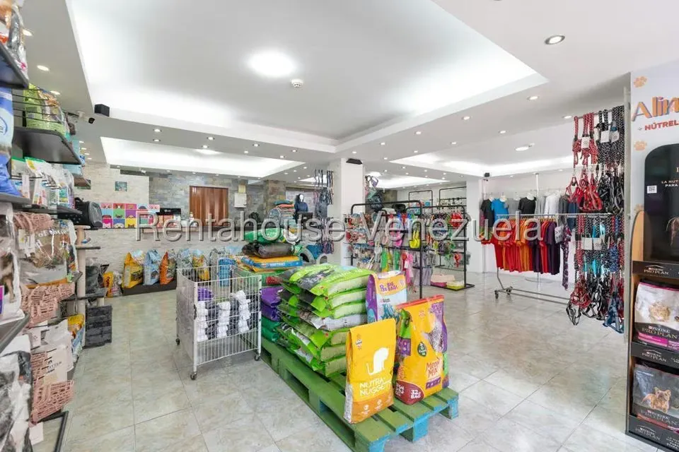Local Comercial en Alquiler en Parroquia Santa Rosalia, Distrito Metropolitano - 11