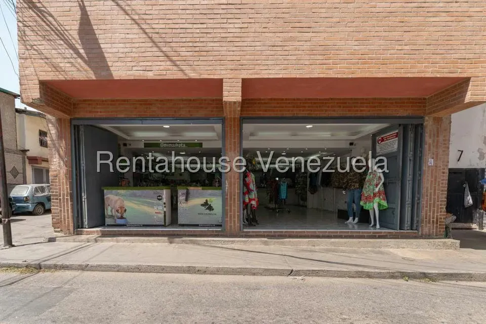 Local Comercial en Alquiler en Parroquia Santa Rosalia, Distrito Metropolitano - 2