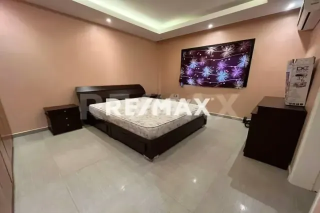 Casa en venta. Moderna e impecable. Terraza club de Golf - 3