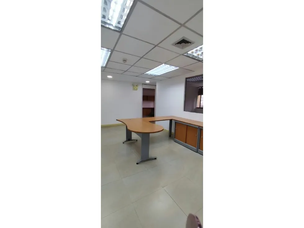 EN ALQUILER OFICINA AV FRANCISCO DE MIRANDA LOS CORTIJOS 65mts/1B/1PE - 8