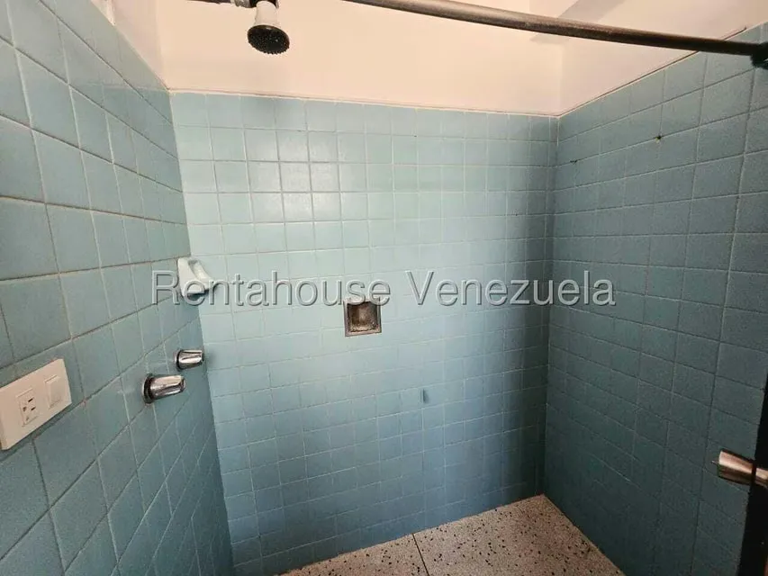 Apartamento (1 Nivel) en Venta en Los Rosales, Distrito Metropolitano - 11